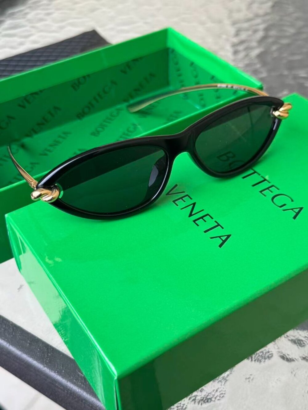Bottega Veneta BV1390S Cat Eye Sunglasses Black Gold